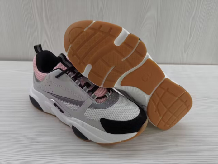 d1or b22 sneaker