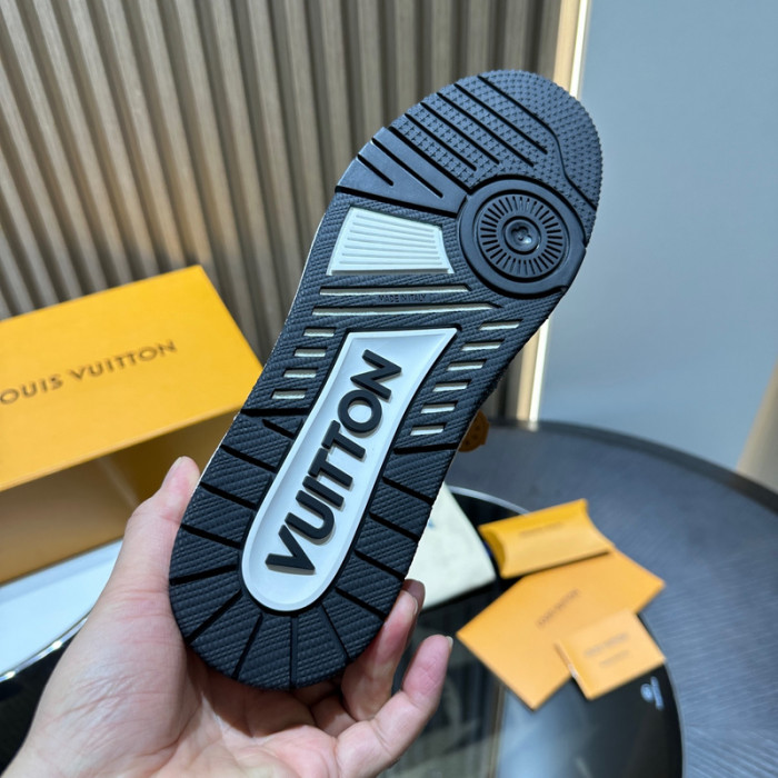 LOU1VTON SNEAKER (crystal)