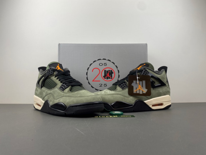 Jordan 4 Retro OG SP Undefeated (2025) IB1519-200
