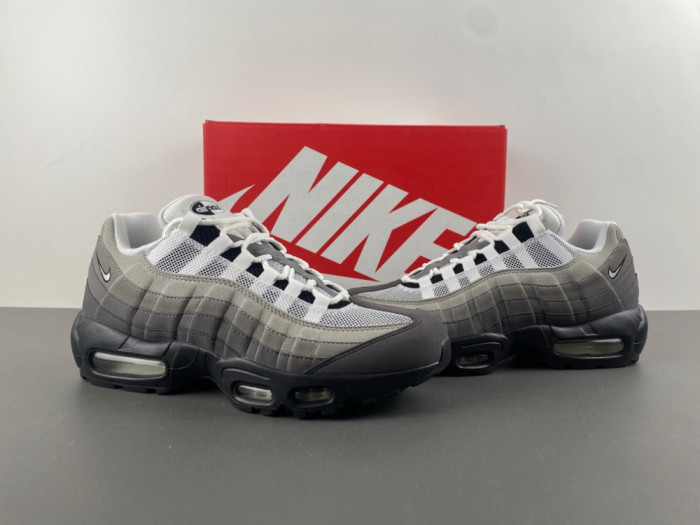 Nike Air Max 95 OG Grey Gradient
