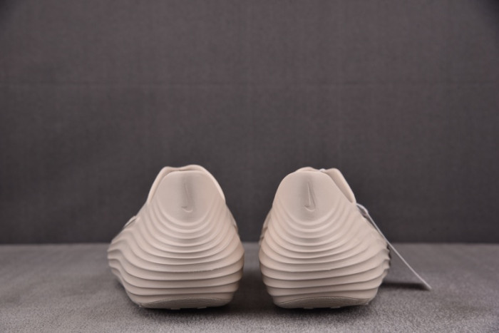 Nike ReactX Rejuven8 Slide