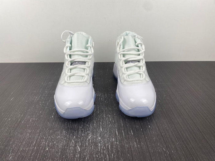 air jordan 11 retro 25th anniversary white / silver 408201-101
