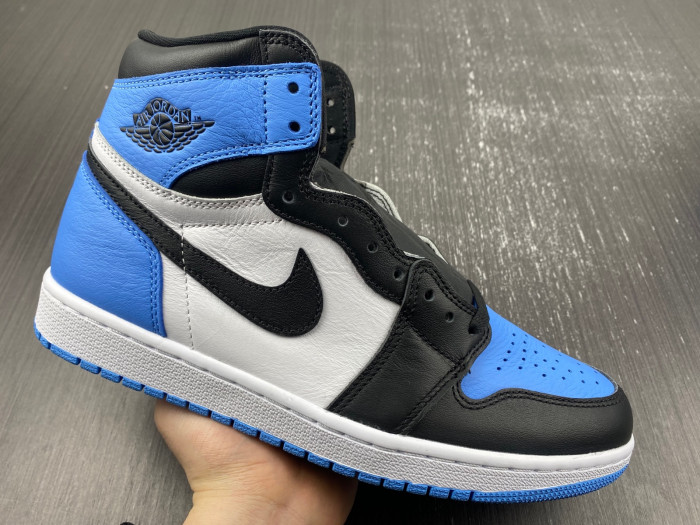 air jordan 1 retro high og "university blue" dz5485-400