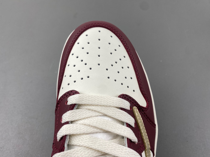 Travis Scott x Air Jordan 1 custom