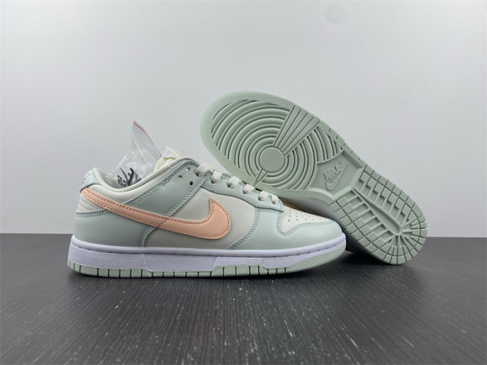 nike dunk low barely green dd1503-104