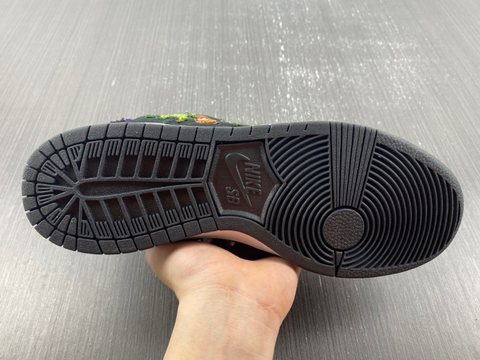 Neckface x Nike SB Dunk Low DQ4488-001