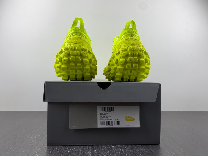 blc* defender sneaker