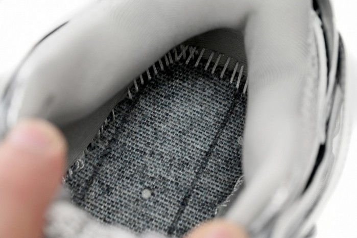 Ba*len*cia*ga tess s.bright silver 542436 w2fs3 8100