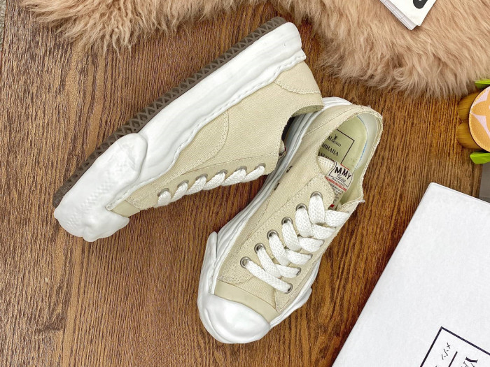 Ma*s*n mihara yasuhiro low-top sneakers mmy-012