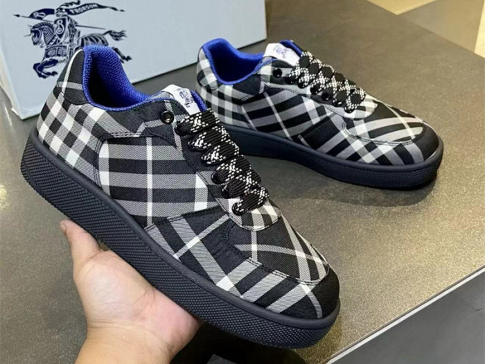 Bur*berry Check Terrace Sneakers BBR--3006