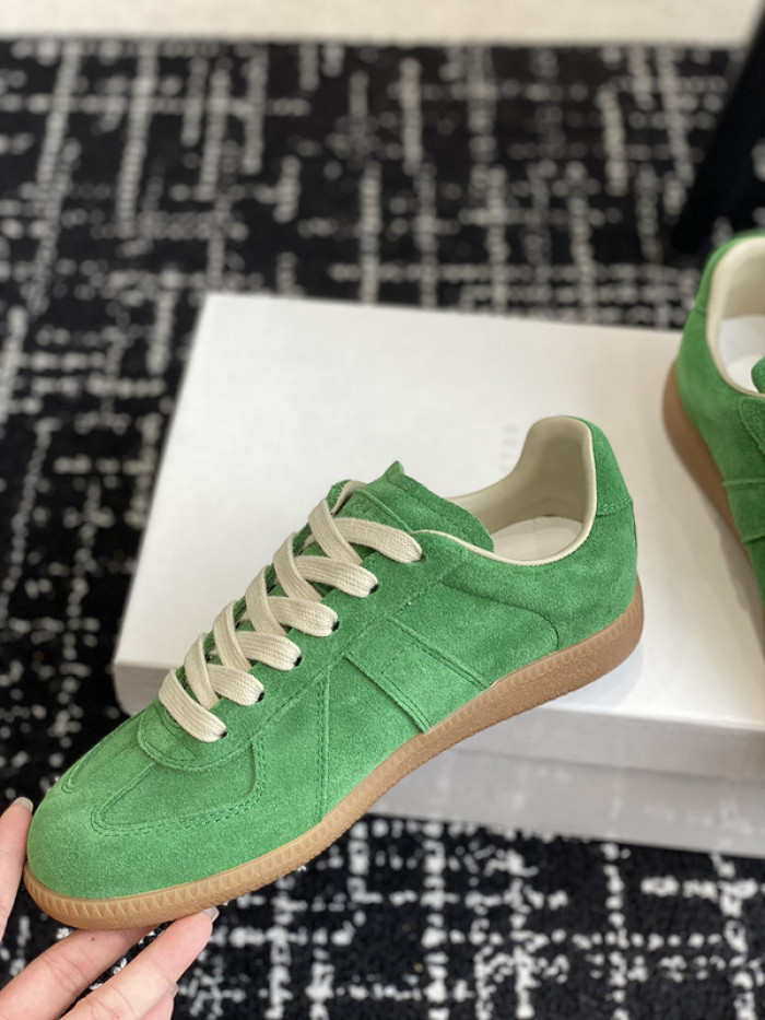 Ma*s*n m0rgiela trainer (gats)