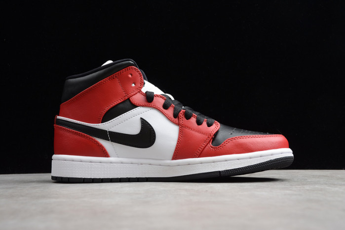 air jordan 1 mid chicago black toe 554724-069