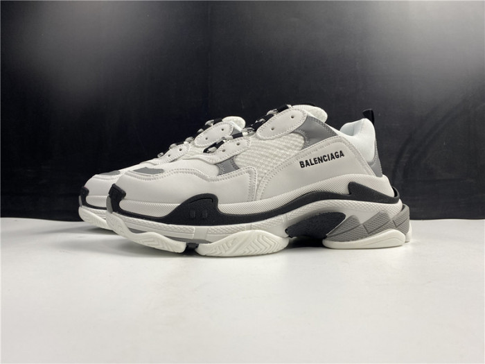 blc* triple s trainer