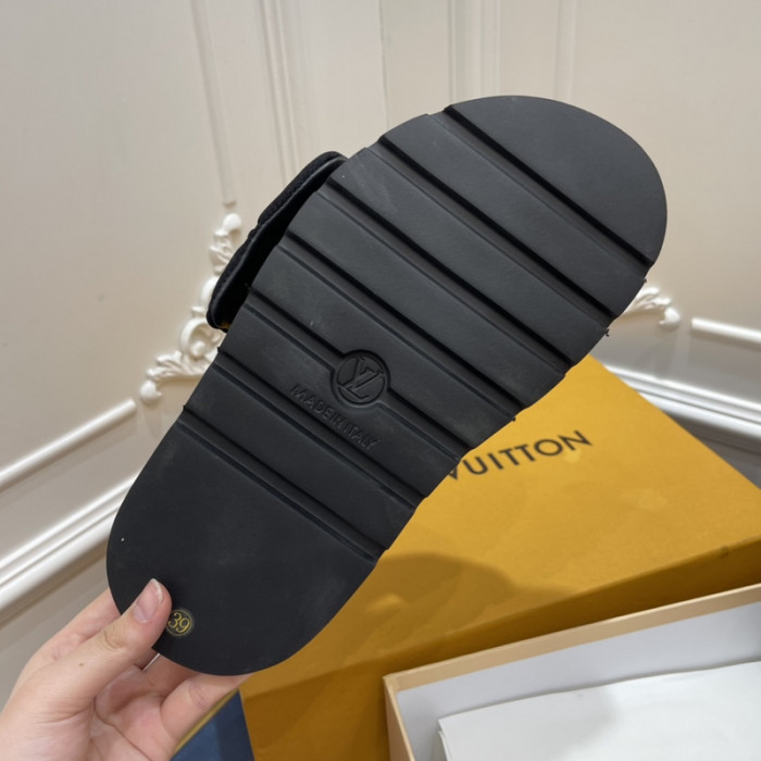 lou1_ton pool pillow comfort mule (eu35-eu40)