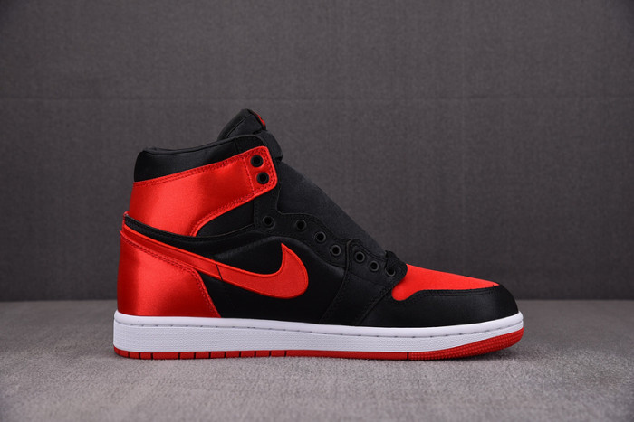 Air Jordan 1 High OG WMNS Satin Bred FD4810-061