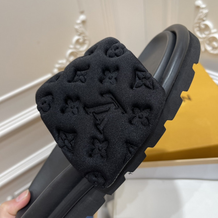 lou1_ton pool pillow comfort mule (eu35-eu40)