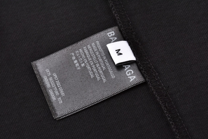 G*u*i x balenc1aga t-shirt