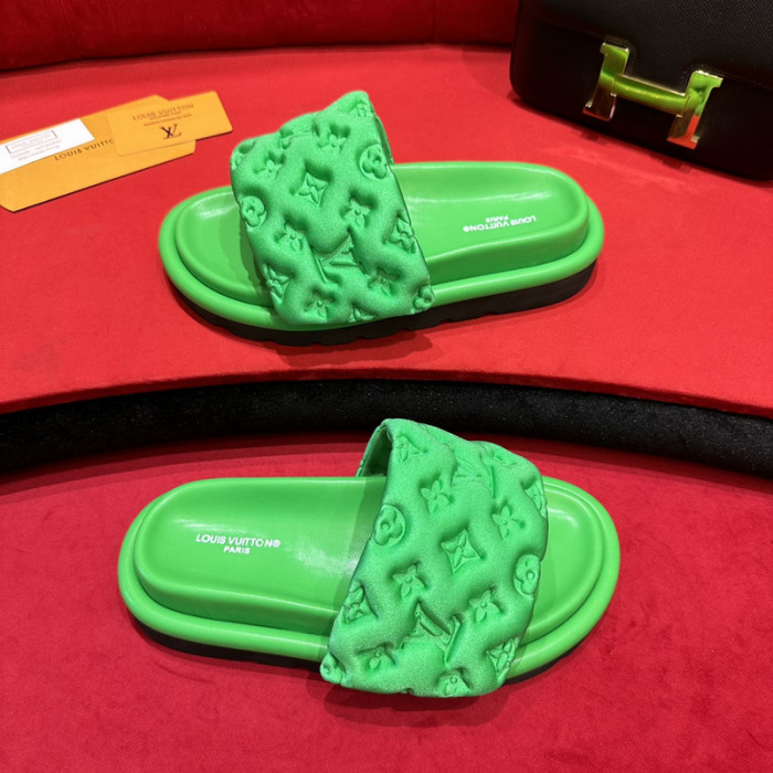 LOU1_TON POOL PILLOW COMFORT MULE (EU35-EU40)