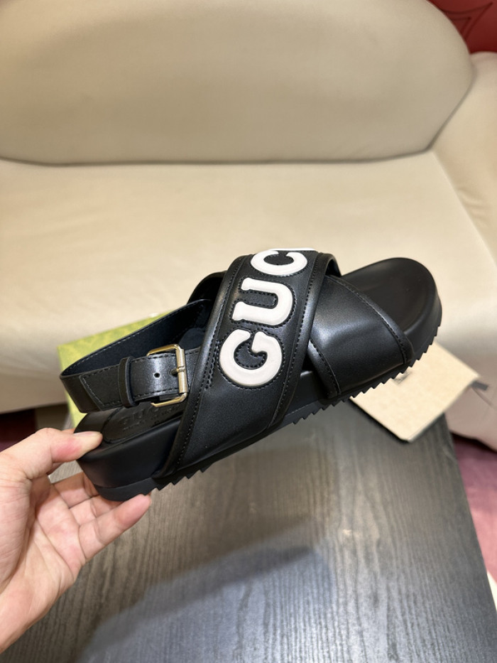 G*u*i sandals (eu38-eu45)
