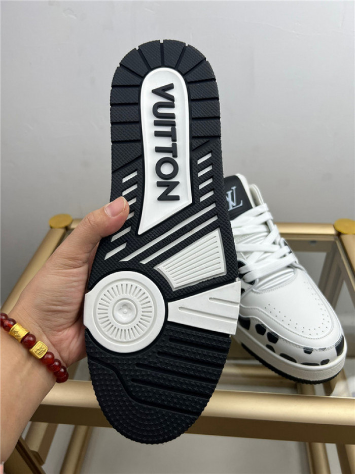 LOU1VTON trainer