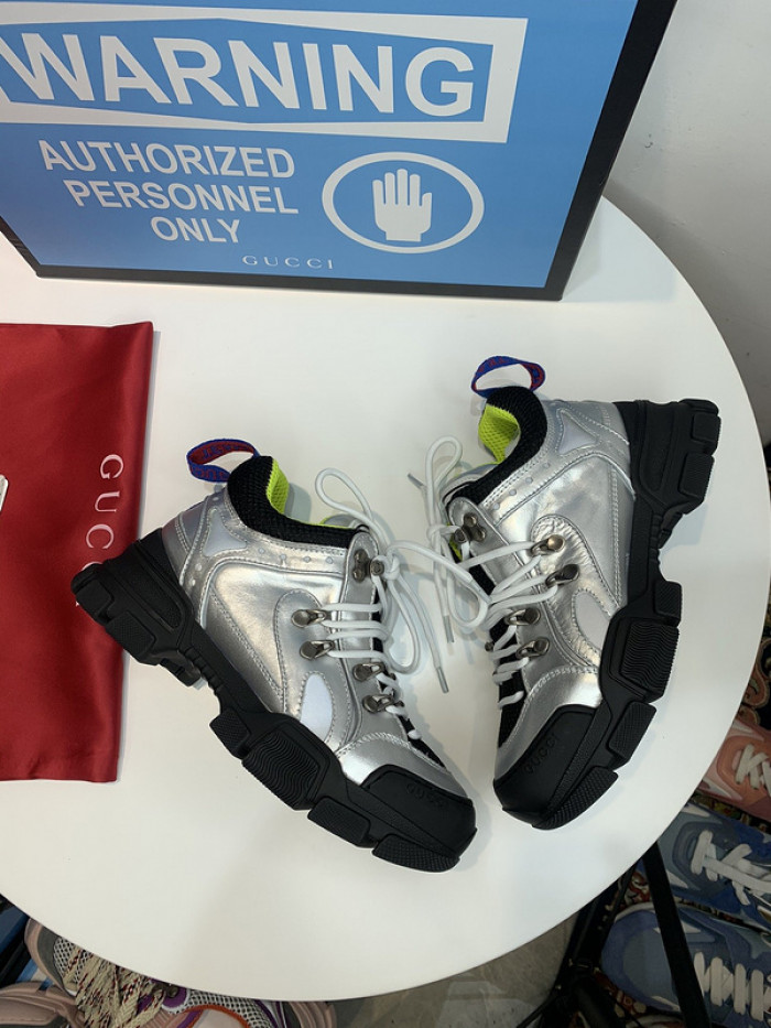 G*u*i1 journey flashtrek jewel crystal low boot