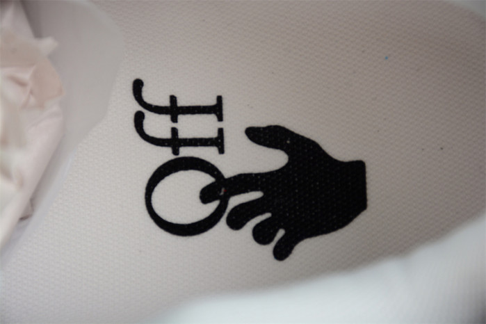 OFF-WHITE Out Of Office