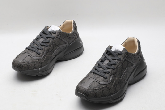 gc rhyton sneakers