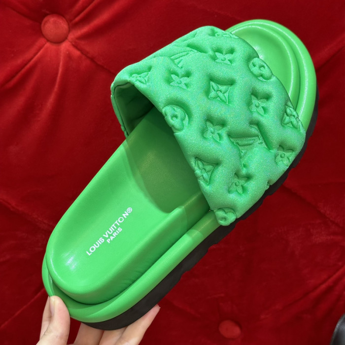 LOU1_TON POOL PILLOW COMFORT MULE (EU35-EU40)