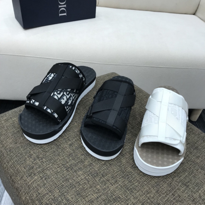 d1or alpha sandal