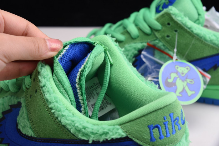 nike sb dunk low "grateful dead - green bear" - cj5378 300