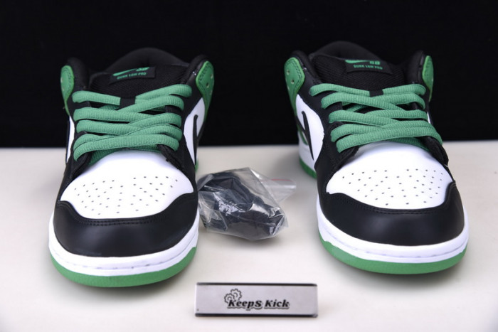 nike sb dunk low classic green bq6817-302